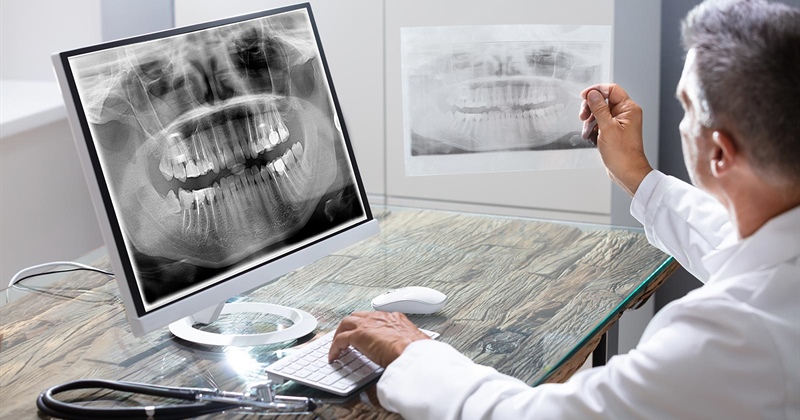 ZA / ZÄ - Zahnarzt / Zahnärztin - Ausbildungsassistent/in (W/M/D)